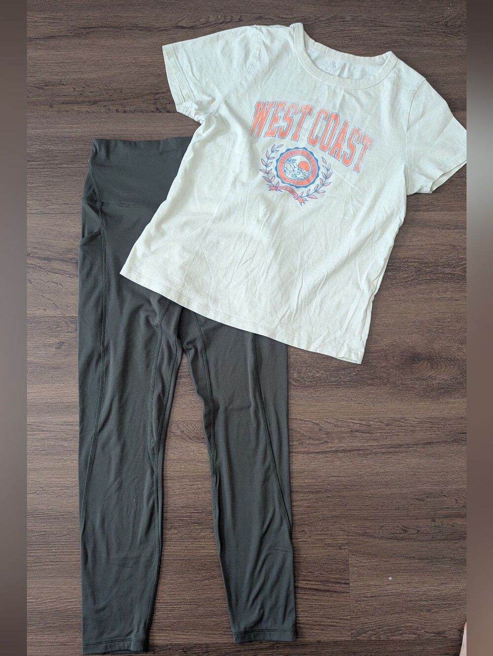 Quince Active Leggings
